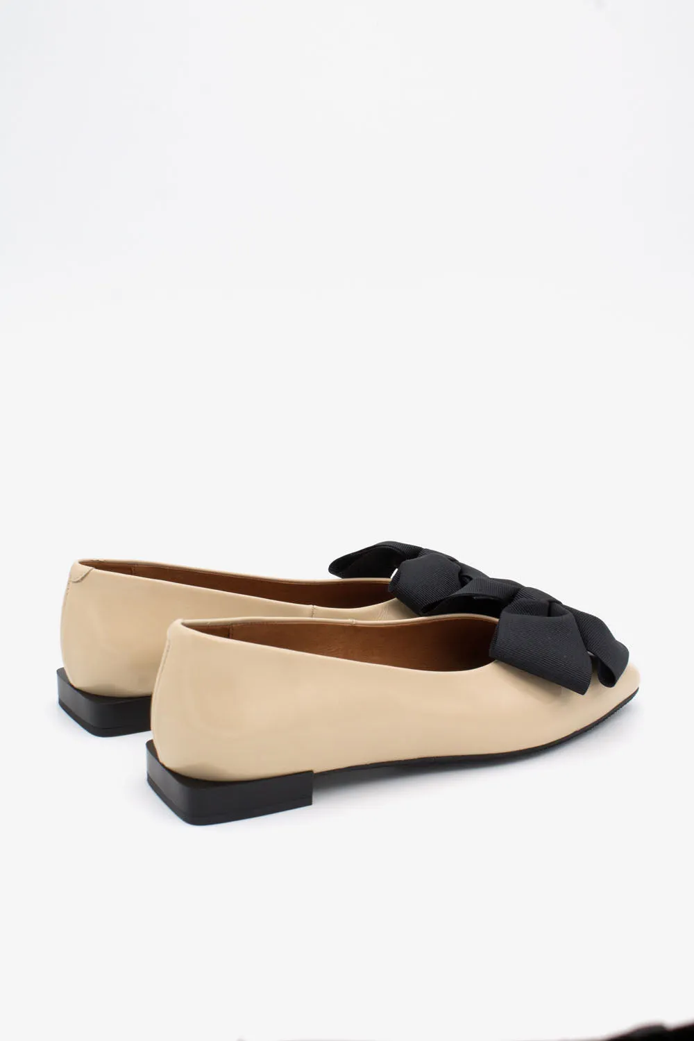 Angel Alarcon Cream Big Bow Pump|24630535C