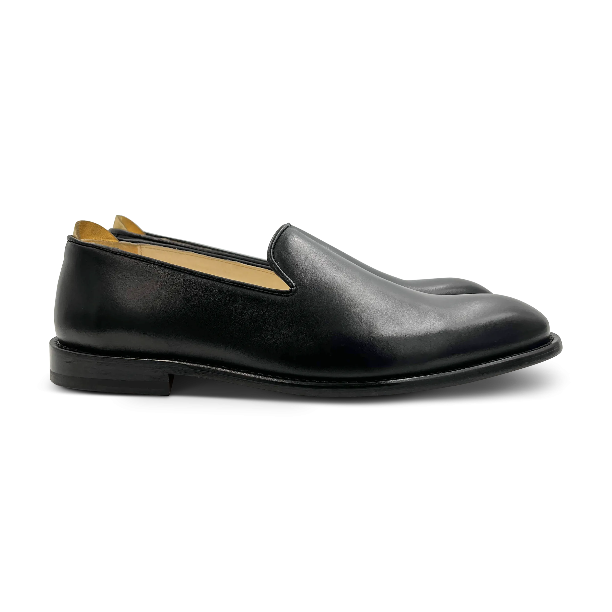 Charlie Boy in Black with a Black Sole
