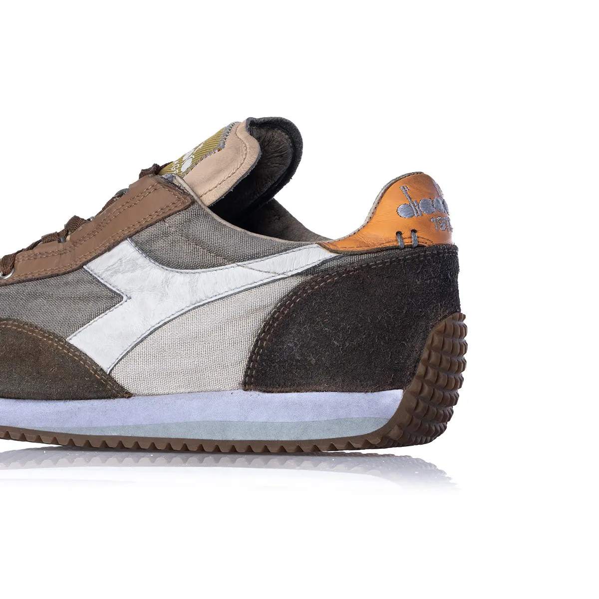 DIADORA HERITAGE EQUIPE DIRTY STONE WASHED EVO BEIGE LEATHER
