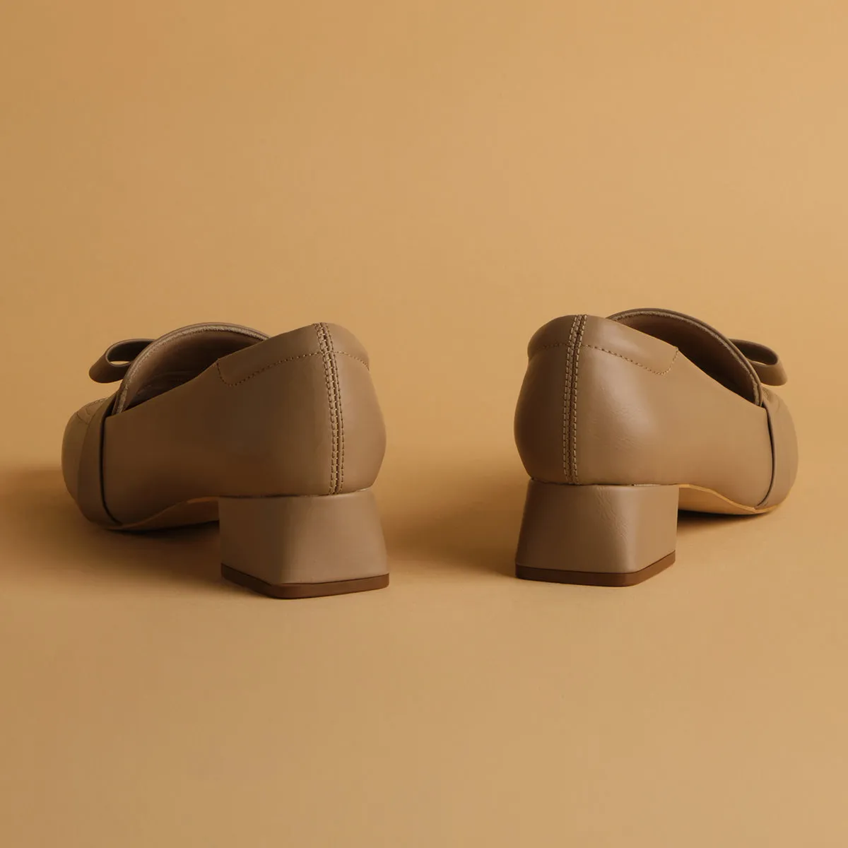 Ellen Solid Pumps