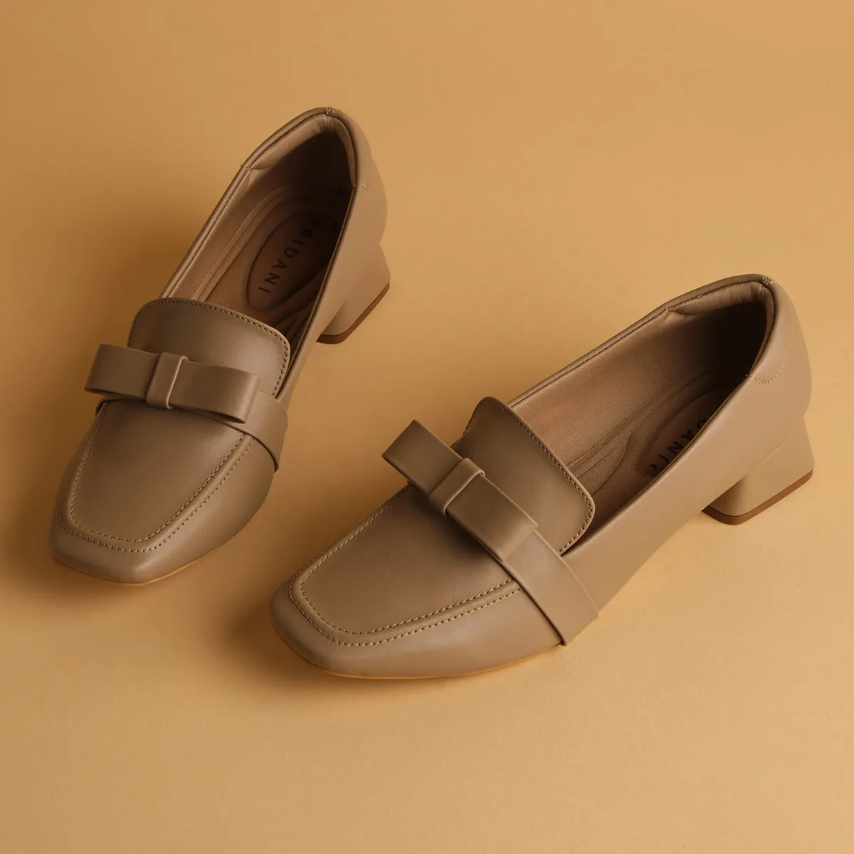 Ellen Solid Pumps