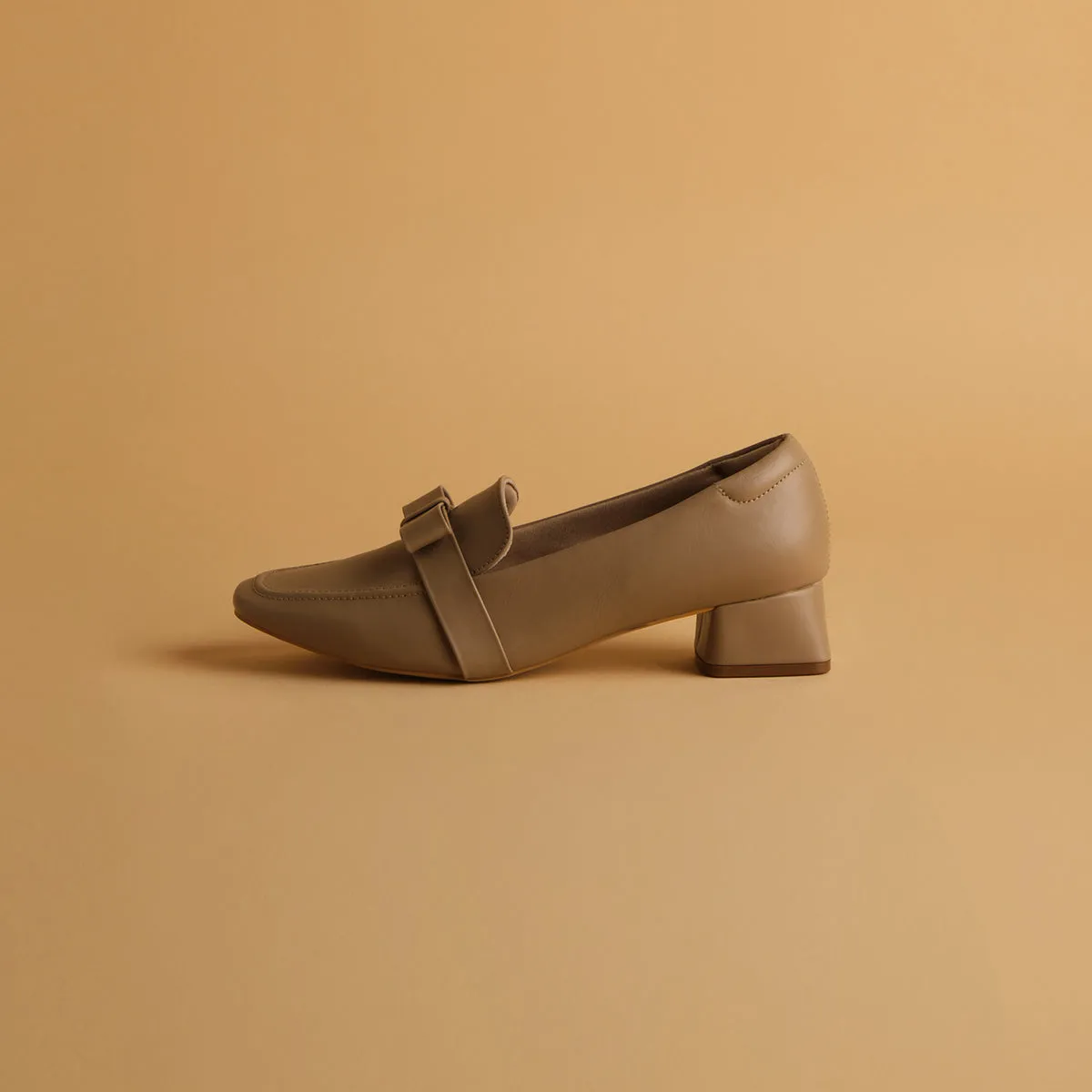 Ellen Solid Pumps
