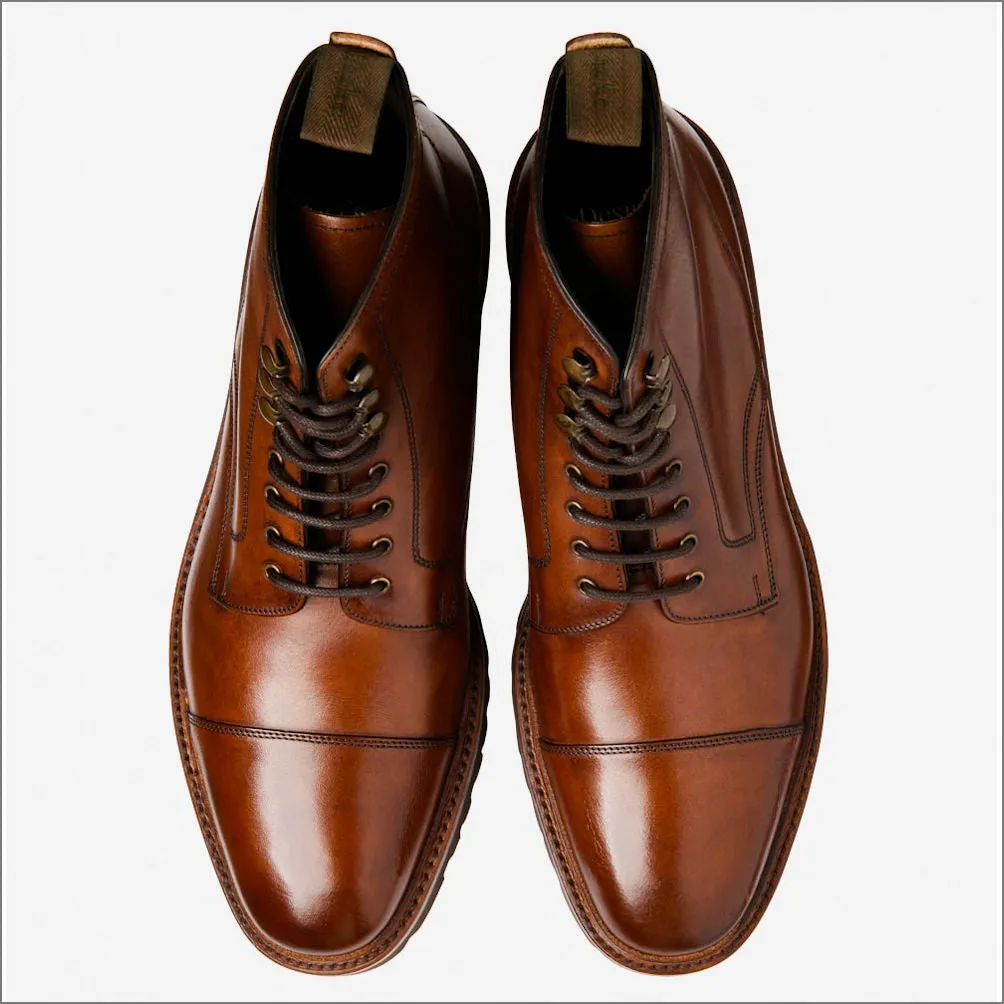 Loake Aquarius  Ceder Calf Leather Boot@