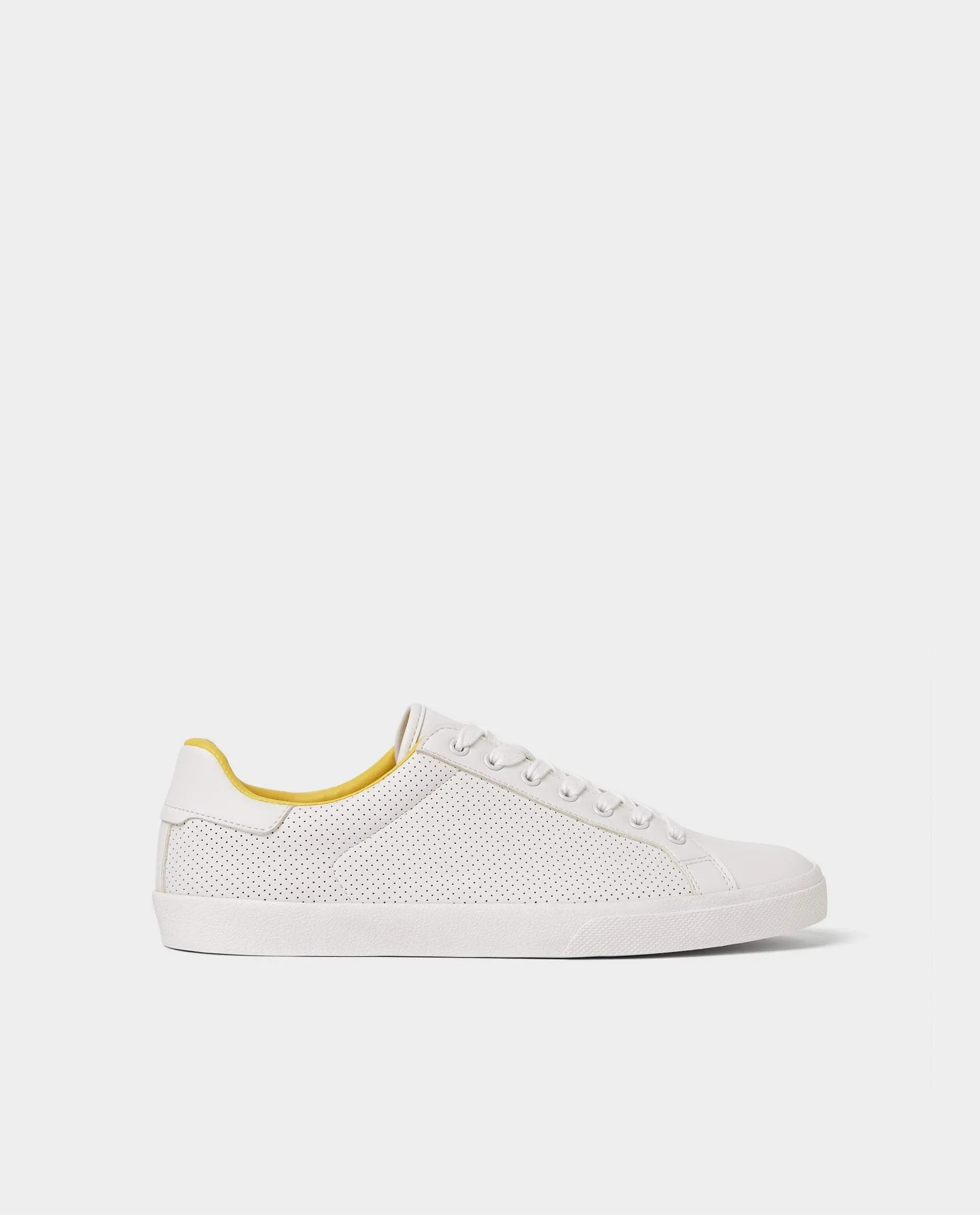 Micro-perforated plimsolls