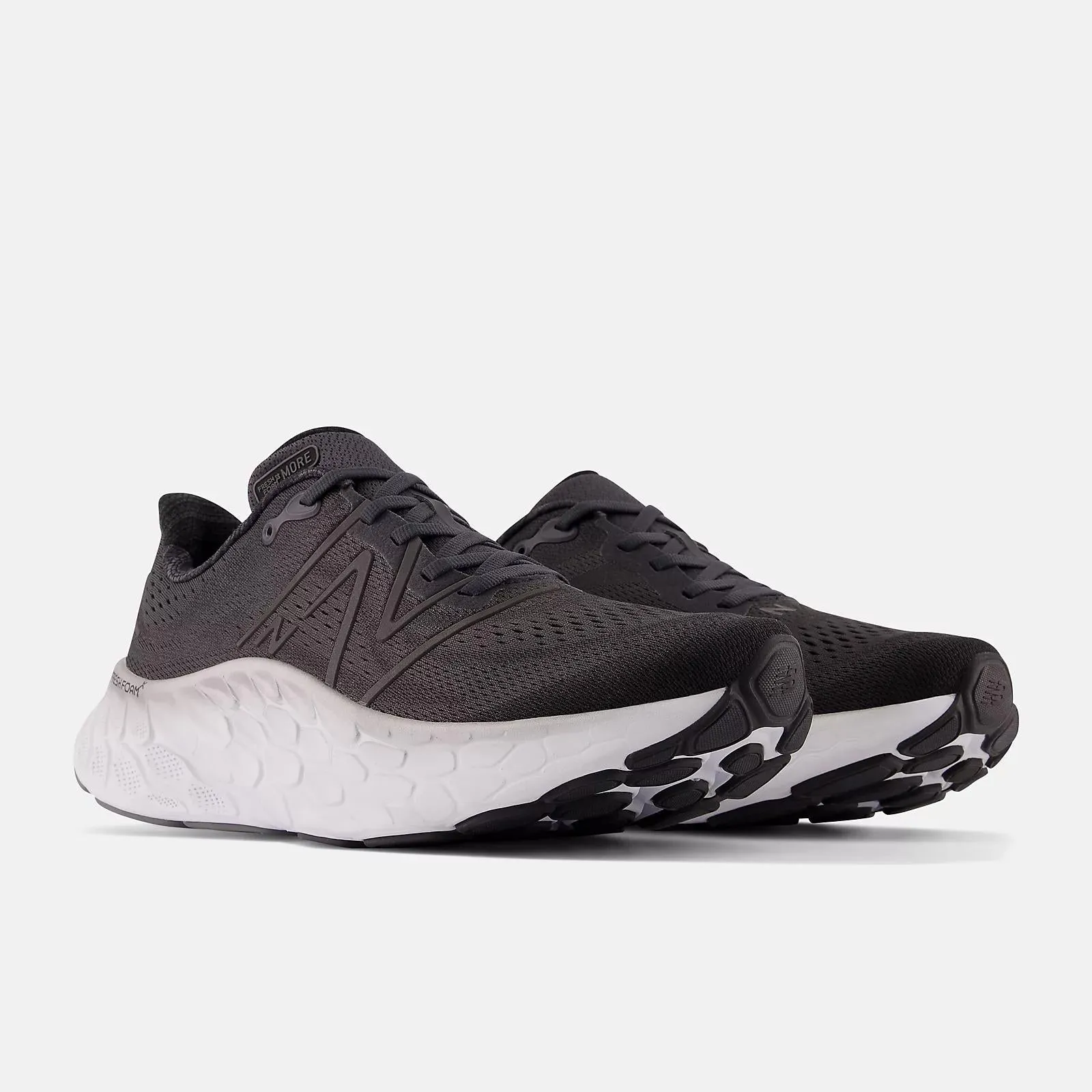 New Balance Women's Fresh Foam X More V4 (Black/Phantom)