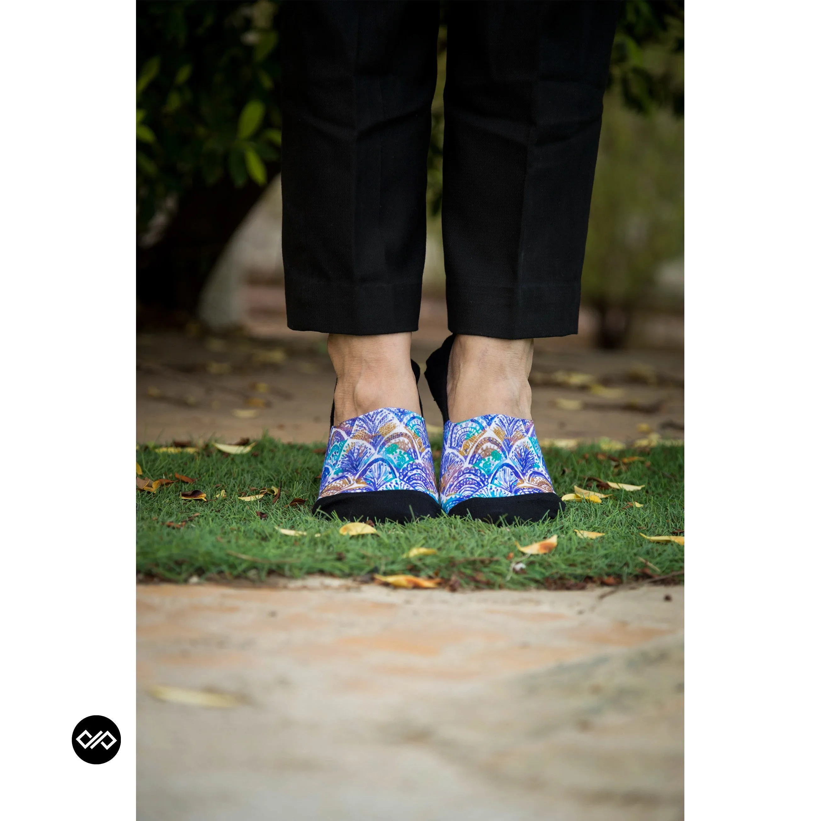 Shells Unisex Artistic Invisibles