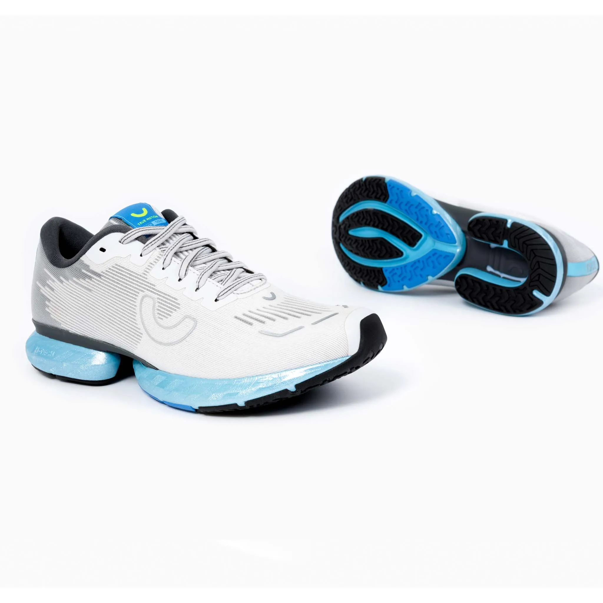 True Motion | Women's U-Tech Solo Running Shoes
